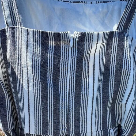 NWT Savanna Jane Jumpsuit Medium Gray White Stripe Coastal - Picture 9 of 10